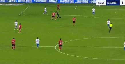 打在了费利, am, 只不过没推